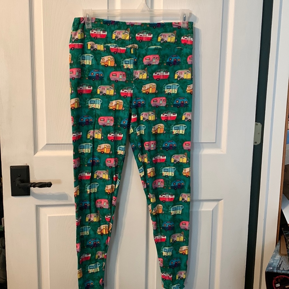 Fabulegs camper leggings. Size L (12-20)